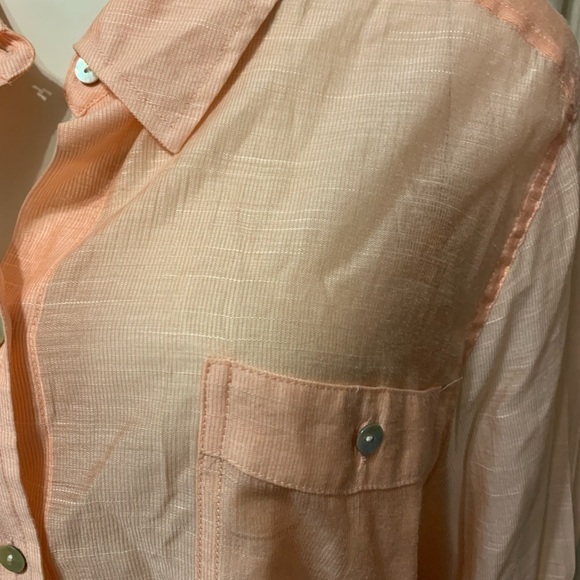 Chicos lightweight button up shirt XL - Picture 2 of 9